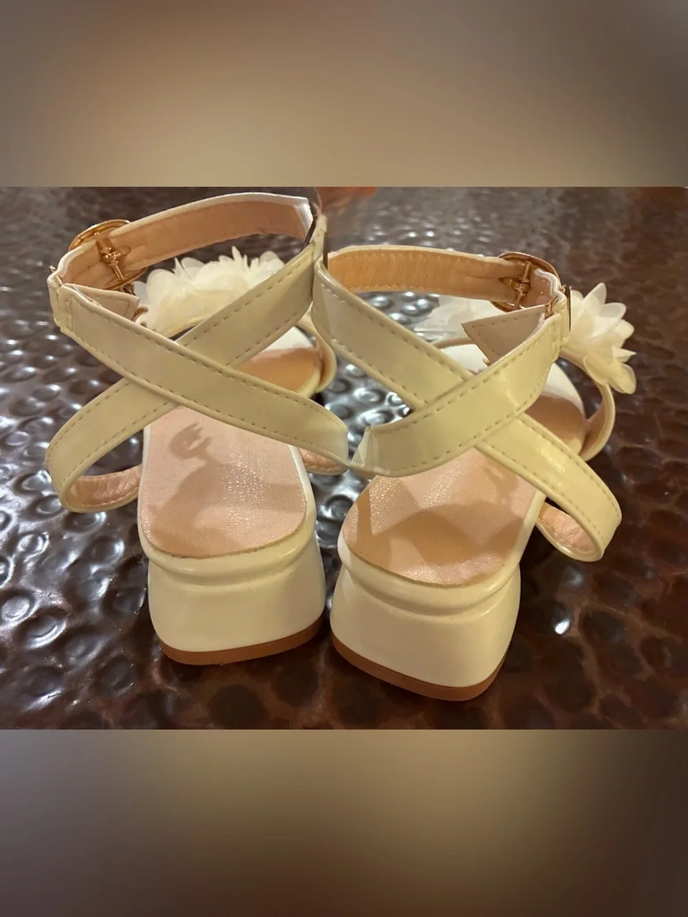 Girls Ivory Floral Ankle-Strap Sandals Size 12